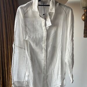 Mikoh noticed button up